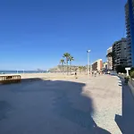 En Primera Linea En Διαμέρισμα *