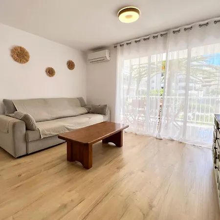 דירה En Primera Linea En *